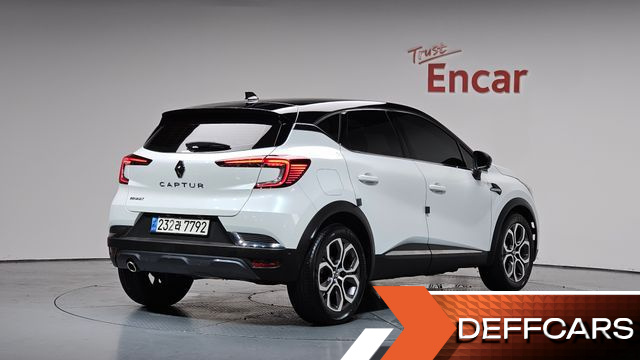 Renault-KoreaSamsung CAPTUR 1.3 TCe Edition Paris купить на сайте DeffCars