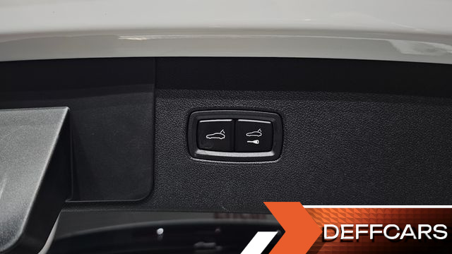 Porsche CAYENNE 3.0 PLATINUM EDITION купить на сайте DeffCars