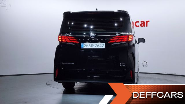 Toyota ALPHARD 2.5 HEV Executive AWD купить на сайте DeffCars