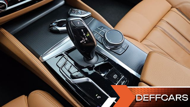 BMW 5-SERIES 520i M Sport купить на сайте DeffCars