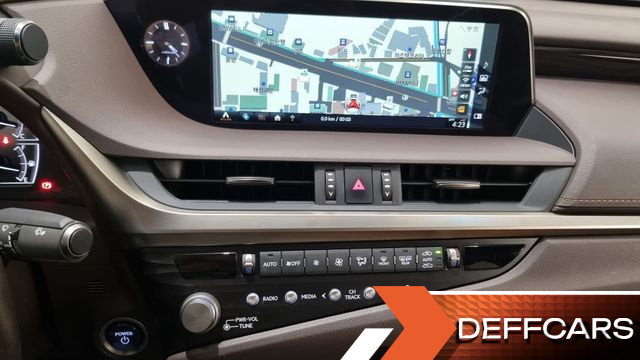Lexus ES Luxury Plus купить на сайте DeffCars