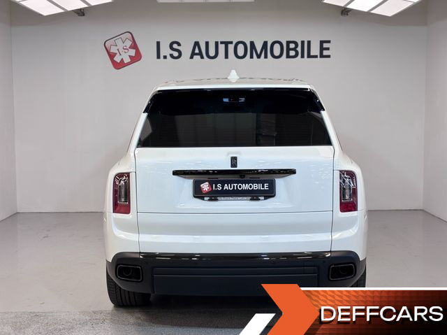 Rolls-Royce CULLINAN 6.7 V12 Black Badge купить на сайте DeffCars
