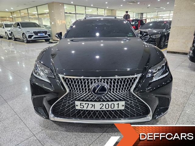 Lexus LS 3.5 Platinum AWD купить на сайте DeffCars