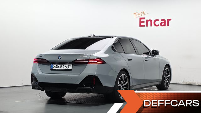 BMW 5-SERIES 530i xDrive M Sport купить на сайте DeffCars