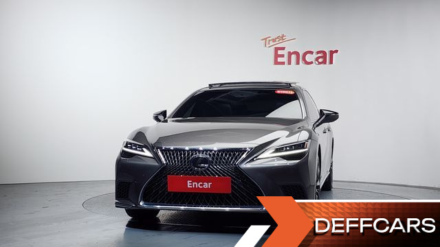 Lexus LS 3.5 Luxury AWD купить на сайте DeffCars