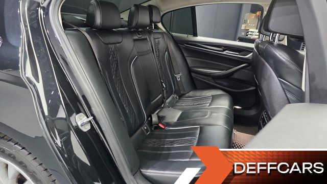 BMW 5-SERIES 530i Luxury Plus купить на сайте DeffCars