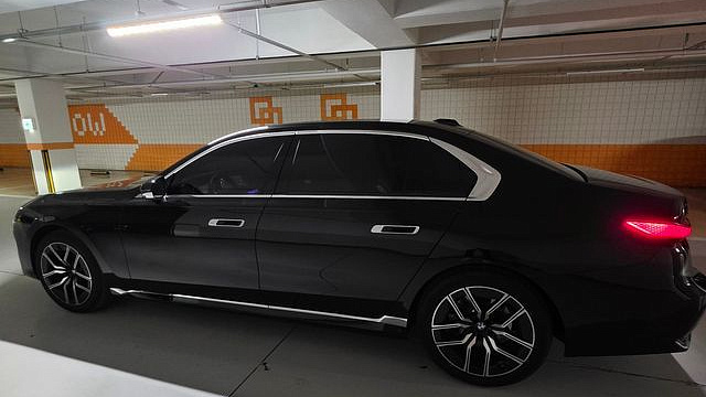 BMW 7-SERIES 740d xDrive M Sport купить на сайте DeffCars
