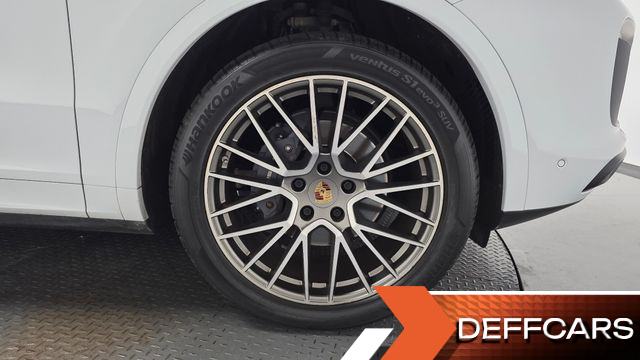 Porsche CAYENNE 3.0 PLATINUM EDITION купить на сайте DeffCars
