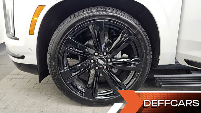 Cadillac ESCALADE 6.2 ESV ESV Sports Platinum купить на сайте DeffCars