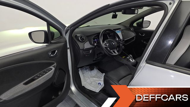 Renault-KoreaSamsung ZOE Intens Eco купить на сайте DeffCars