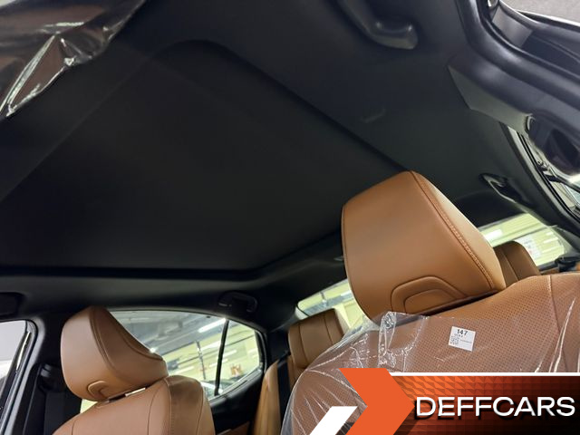 Toyota CAMRY 2.5 XLE Premium Hybrid купить на сайте DeffCars