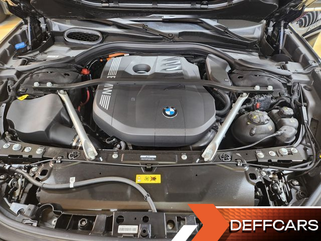 BMW 7-SERIES 750e xDrive Design Pure Excellence купить на сайте DeffCars