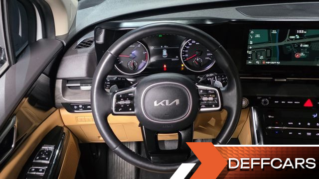 Kia CARNIVAL 9-Seater Noblesse купить на сайте DeffCars