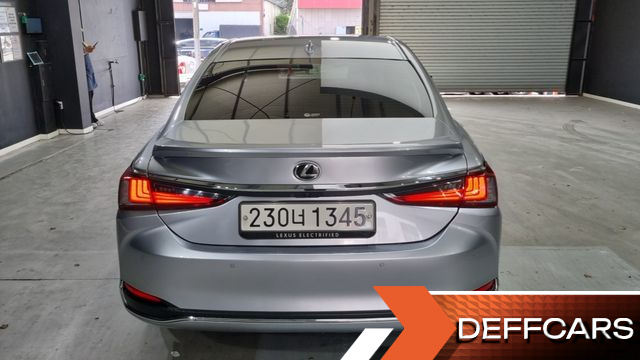 Lexus ES Executive купить на сайте DeffCars