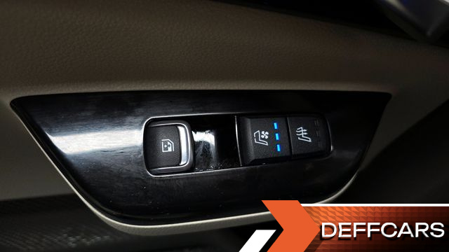 Kia CARNIVAL Gasoline 7-Seater Signature купить на сайте DeffCars