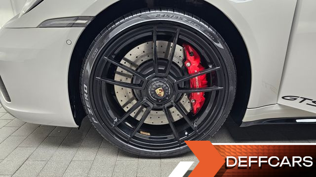 Porsche 911 Carrera GTS Cabriolet купить на сайте DeffCars