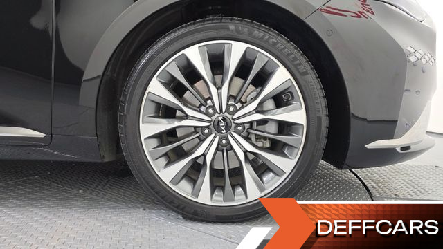 Kia K8 2.5 Gasoline 2WD Signature купить на сайте DeffCars