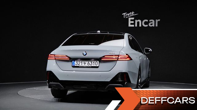 BMW 5-SERIES 520i M Sport купить на сайте DeffCars