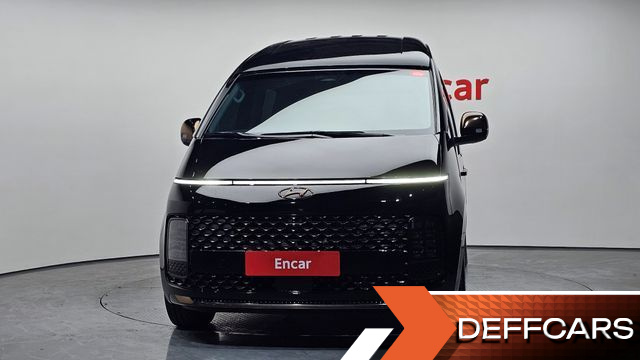 Hyundai STARIA 4WD Lounge 9-Seater Limousine купить на сайте DeffCars