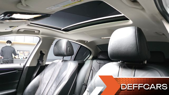 BMW 5-SERIES 520i Luxury купить на сайте DeffCars