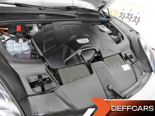 Porsche CAYENNE 3.0 PLATINUM EDITION купить на сайте DeffCars