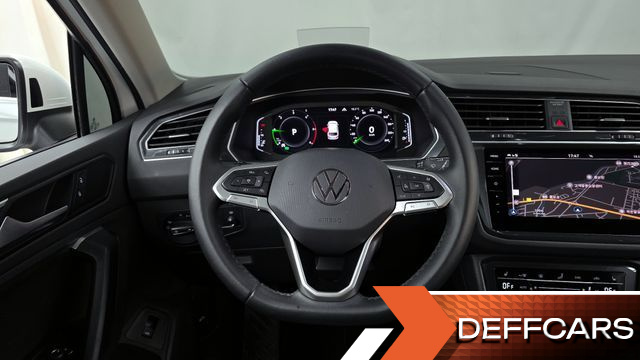 Volkswagen TIGUAN 2.0 TDI Prestige купить на сайте DeffCars