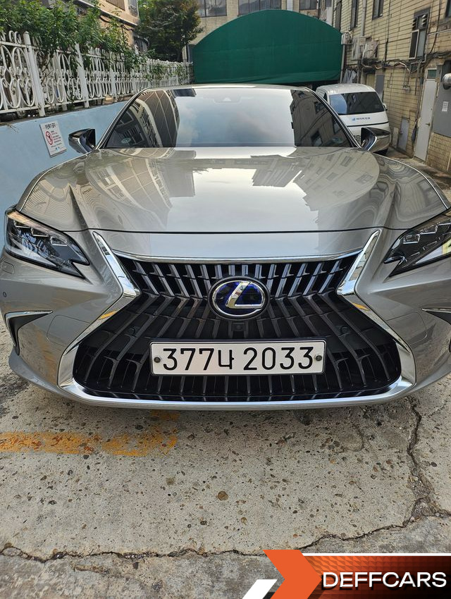 Lexus ES Executive купить на сайте DeffCars