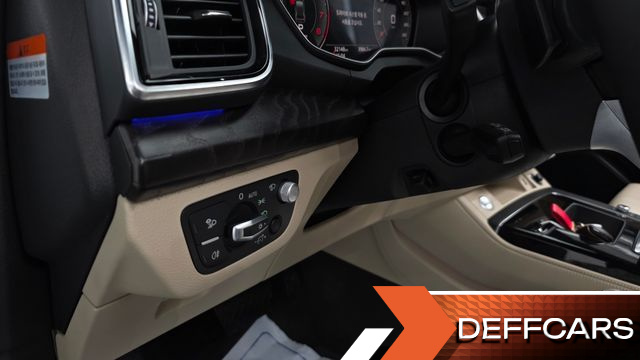 Audi Q5 45 TFSI Quattro Premium купить на сайте DeffCars