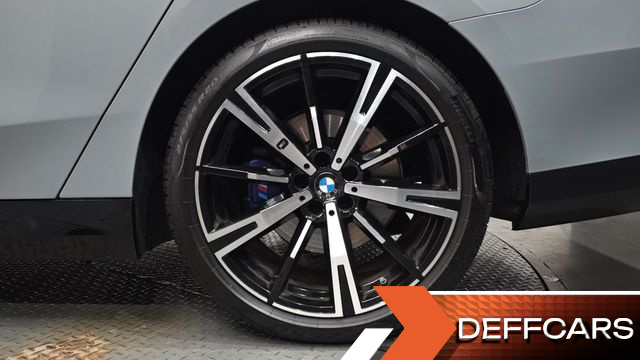 BMW 5-SERIES 530i xDrive M Sport купить на сайте DeffCars