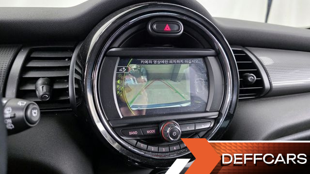 Mini COOPER 5Door Standard 3rd купить на сайте DeffCars