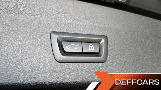 BMW X1 xDrive 20i xLine купить на сайте DeffCars