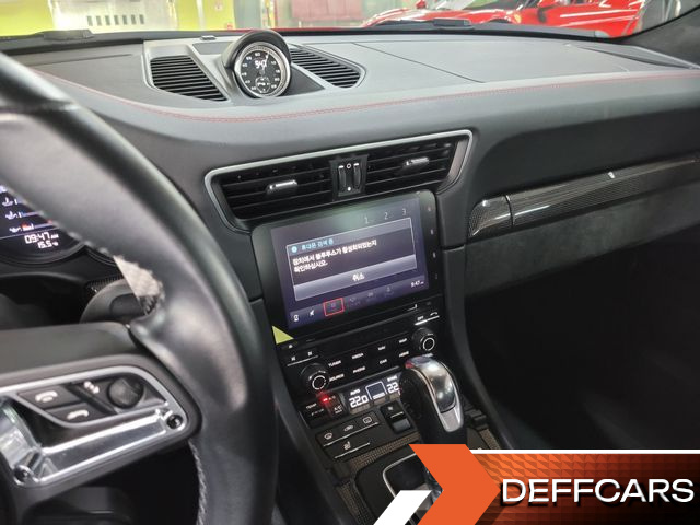 Porsche 911 Carrera 4 GTS 991 купить на сайте DeffCars