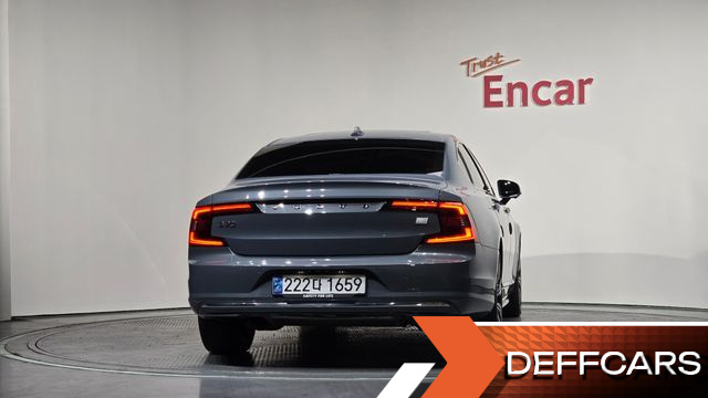 Volvo S90 T8 AWD Inscription купить на сайте DeffCars