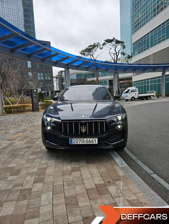 Maserati LEVANTE 3.0 Diesel AWD GranLusso купить на сайте DeffCars