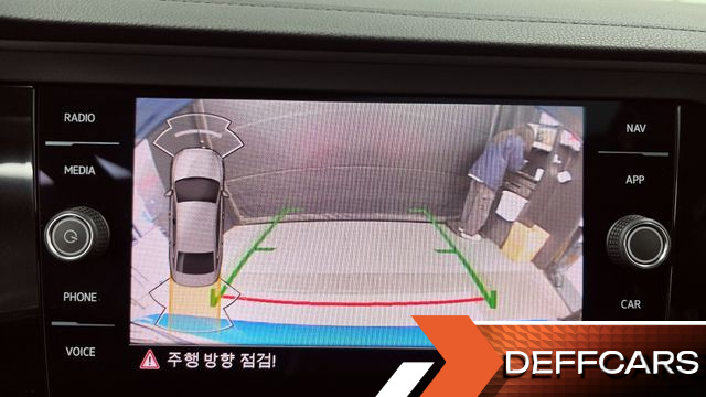 Volkswagen JETTA 1.5 TSI Prestige купить на сайте DeffCars