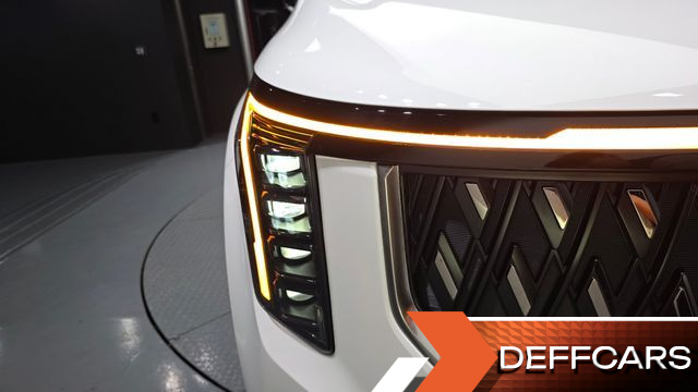 Kia CARNIVAL Gasoline 7-Seater Signature купить на сайте DeffCars