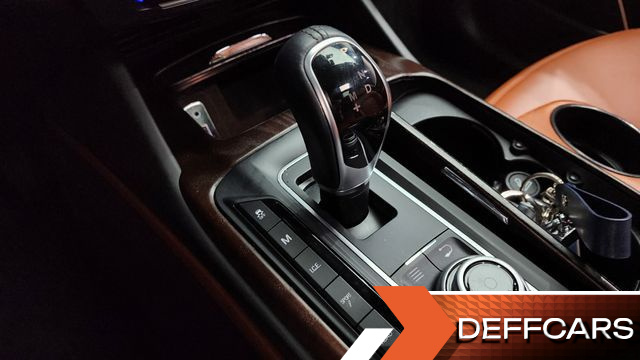 Maserati LEVANTE 3.0 S AWD GranLusso купить на сайте DeffCars