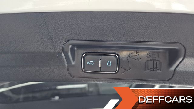 Ford EXPLORER 3.0 Platinum 4WD купить на сайте DeffCars
