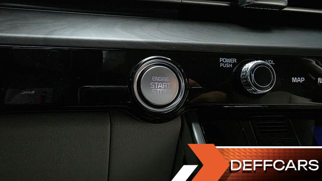 Kia CARNIVAL 9-Seater Noblesse купить на сайте DeffCars