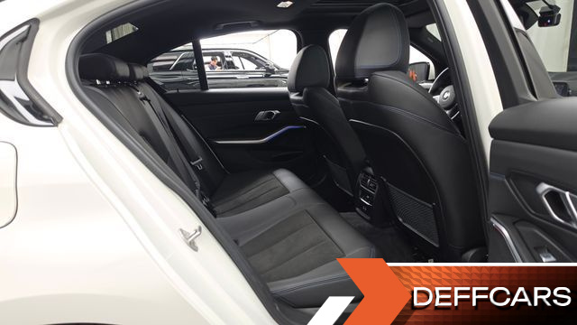 BMW 3-SERIES 320i M Sport купить на сайте DeffCars
