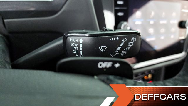 Volkswagen TIGUAN 2.0 TDI Premium купить на сайте DeffCars
