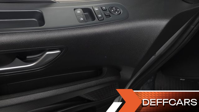 Hyundai STARIA Tourer 9-Seater Modern купить на сайте DeffCars