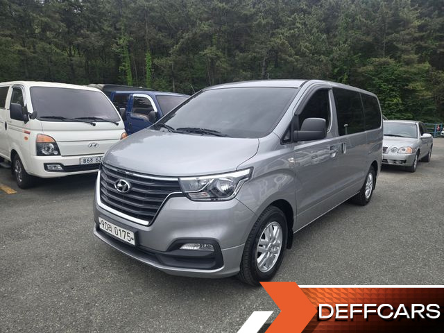 Hyundai STAREX Van 3-Seater Smart купить на сайте DeffCars