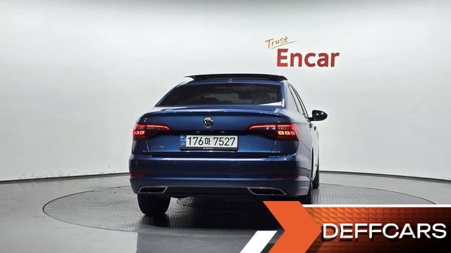Volkswagen JETTA 1.4 TSI Prestige купить на сайте DeffCars