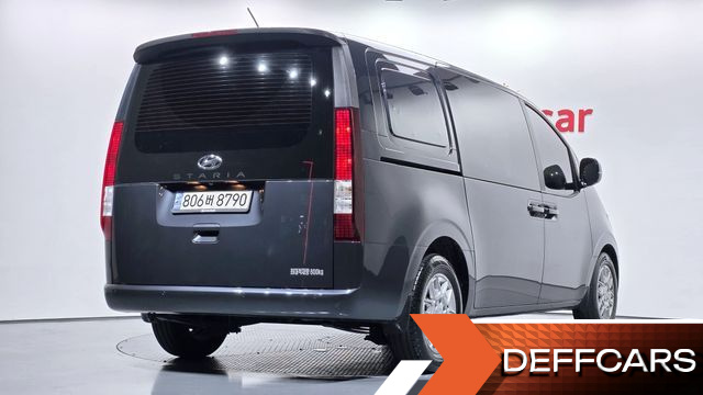 Hyundai STARIA Cargo 5-Seater Modern купить на сайте DeffCars
