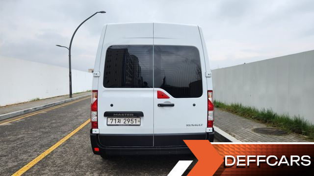 Renault-KoreaSamsung MASTER 2.3 15-Seater купить на сайте DeffCars