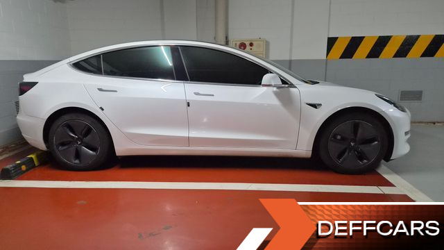 Tesla MODEL 3 Long Range AWD купить на сайте DeffCars