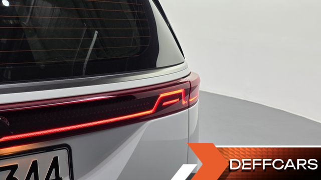 Kia CARNIVAL Gasoline 9-Seater Hi-Limousine Signature купить на сайте DeffCars