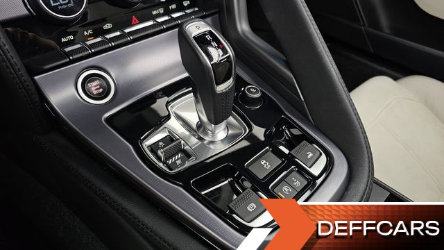 Jaguar F-TYPE P300 Convertible X152 купить на сайте DeffCars