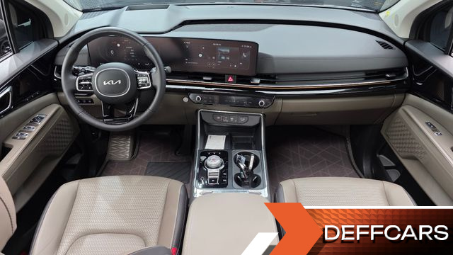 Kia CARNIVAL 7-Seater Gravity купить на сайте DeffCars